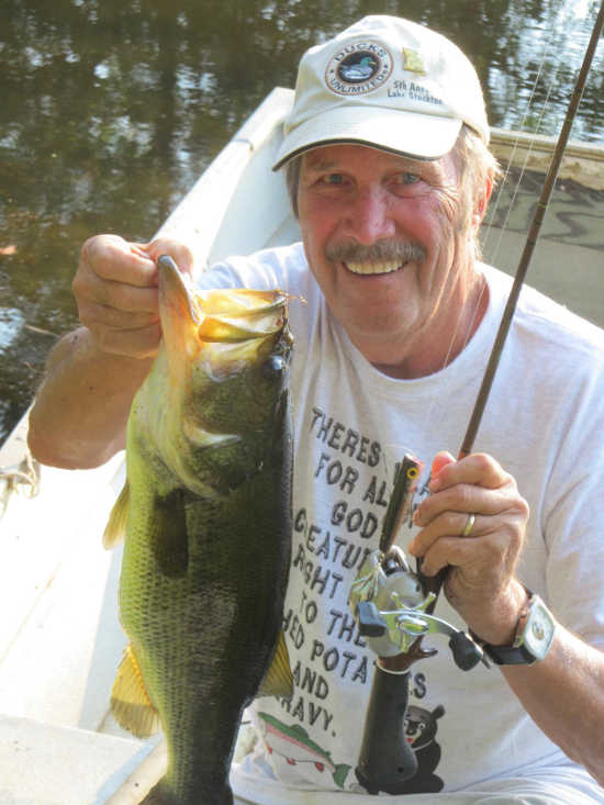 Column: Ken White: Surface lures the way to go when bass fishing